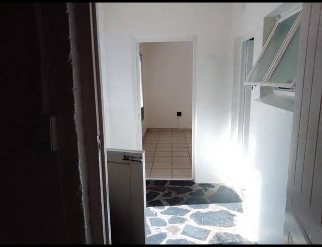 1 BEDROOM PROPERTY TO RENT IN CRAWFORD